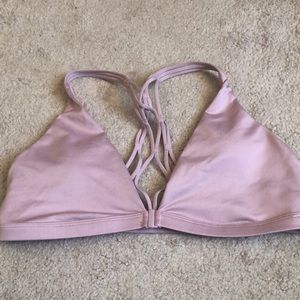 Front close sports bra